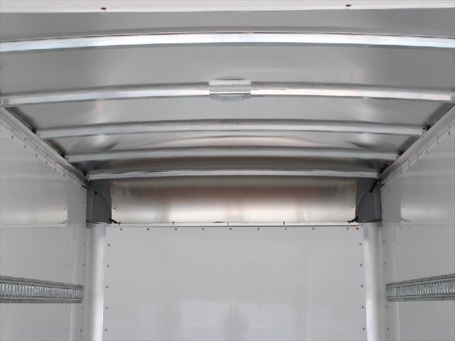 2025 Isuzu NPR Unknown