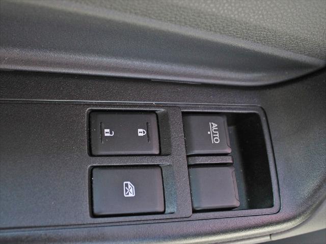 2025 Isuzu NPR Unknown
