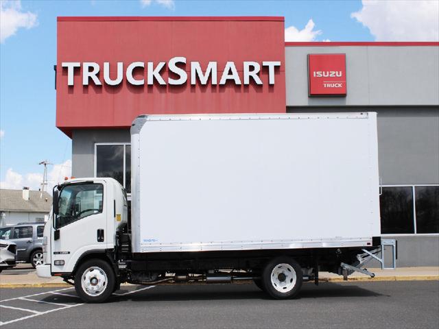 2025 Isuzu NRR Unknown