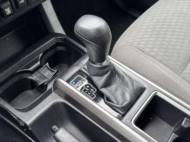 2022 Toyota Tacoma SR5 V6