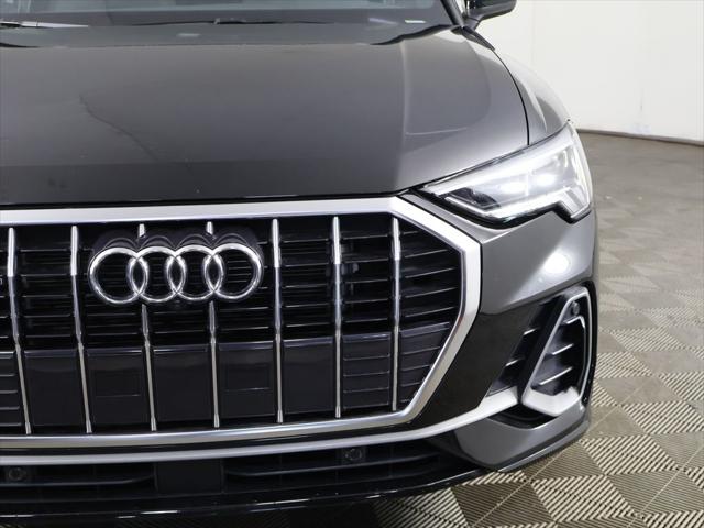 2023 Audi Q3 Premium Plus 45 TFSI S line quattro Tiptronic