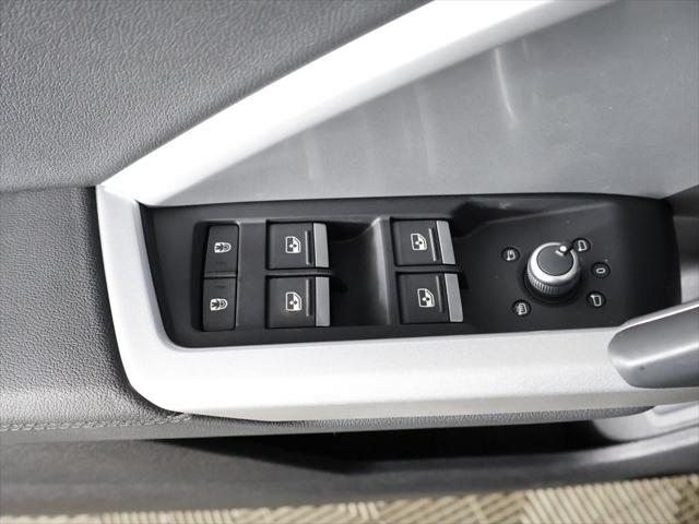 2023 Audi Q3 Premium Plus 45 TFSI S line quattro Tiptronic