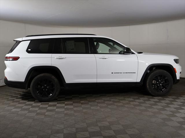 2024 Jeep Grand Cherokee L Altitude 4x4