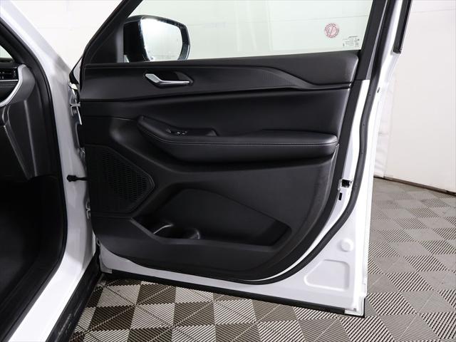 2024 Jeep Grand Cherokee L Altitude 4x4