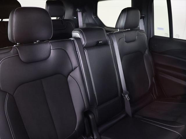2024 Jeep Grand Cherokee L Altitude 4x4