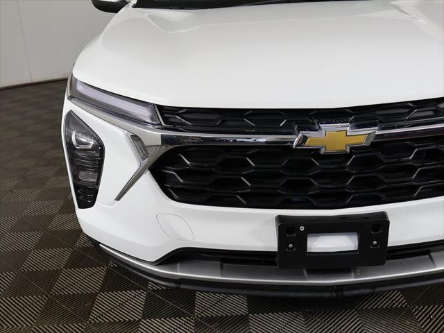2025 Chevrolet Trax FWD LT