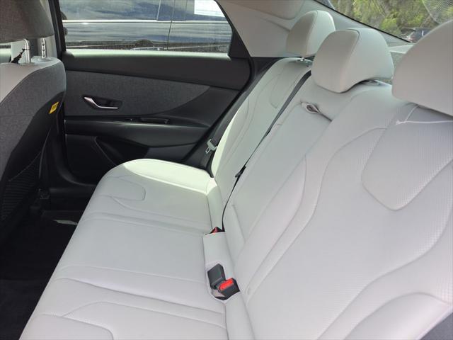 2023 Hyundai Elantra Hybrid Limited