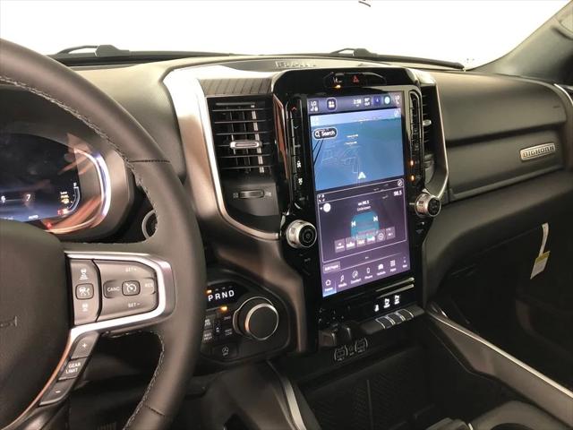 2026 RAM 1500 RAM 1500 BIG HORN CREW CAB 4X4 64 BOX
