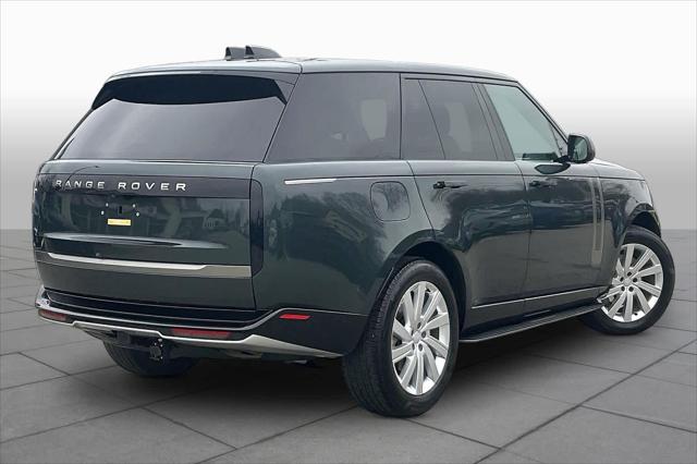 2025 Land Rover Range Rover P400 SE