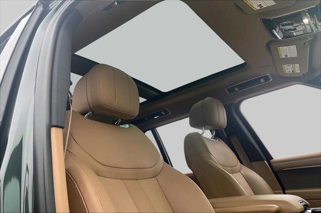 2025 Land Rover Range Rover P400 SE