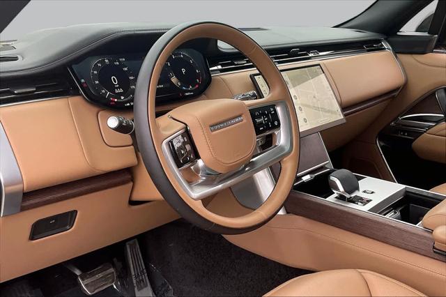 2025 Land Rover Range Rover P400 SE