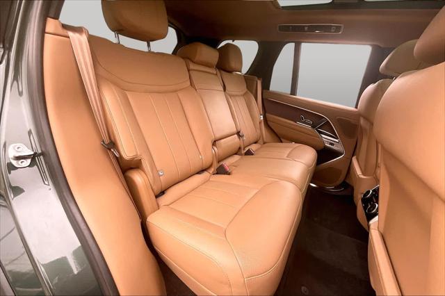 2025 Land Rover Range Rover P400 SE