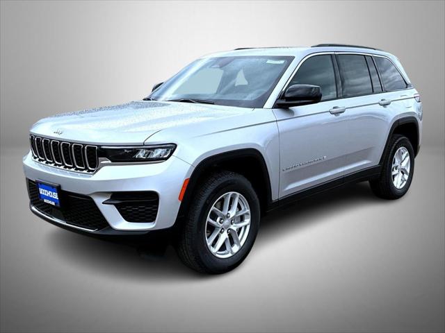 2026 Jeep Grand Cherokee Laredo X 4x4 for sale in Sioux City, IA