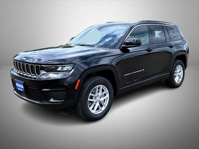 2026 Jeep Grand Cherokee Laredo X 4x4 for sale in Sioux City, IA