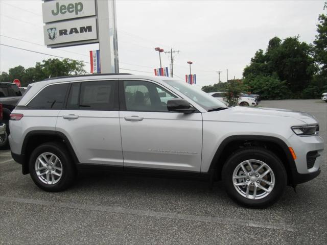 2026 Jeep Grand Cherokee GRAND CHEROKEE LAREDO X 4X2