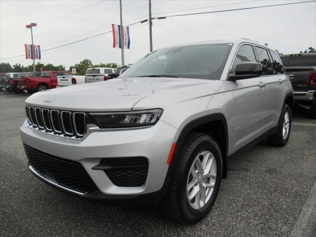 2026 Jeep Grand Cherokee GRAND CHEROKEE LAREDO X 4X2