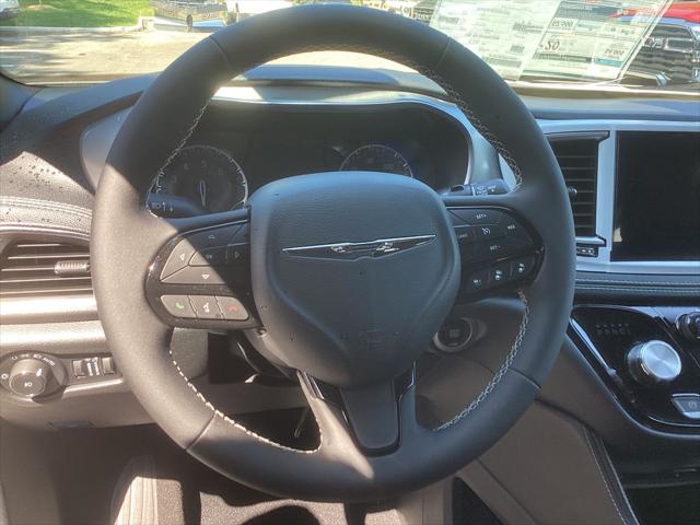 2026 Chrysler Pacifica Limited AWD