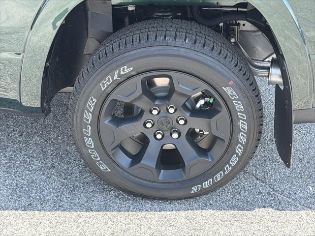 2026 Ram 1500 Big Horn Crew Cab 4x4 57 Box