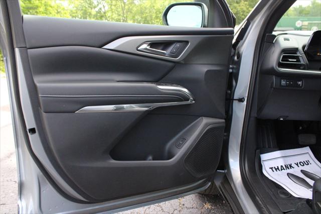 2026 Chevrolet Traverse FWD LT