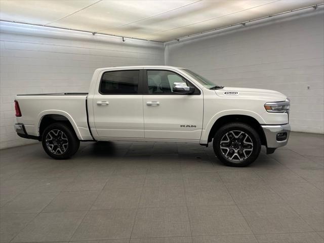 2026 RAM Ram 1500 RAM 1500 LARAMIE CREW CAB 4X2 57 BOX