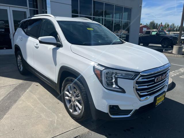 2024 GMC Terrain AWD SLT