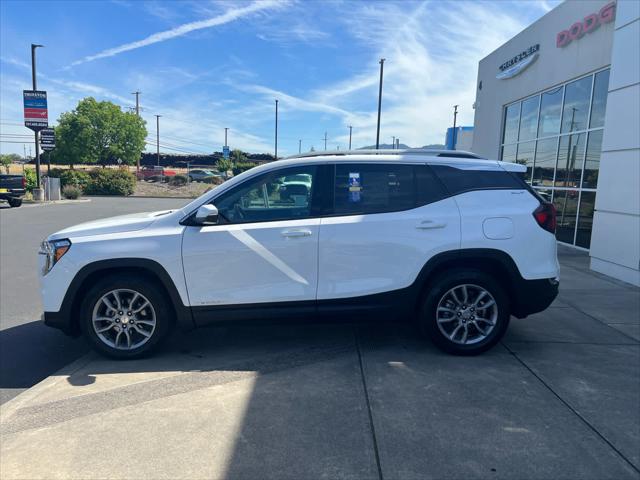 2024 GMC Terrain AWD SLT