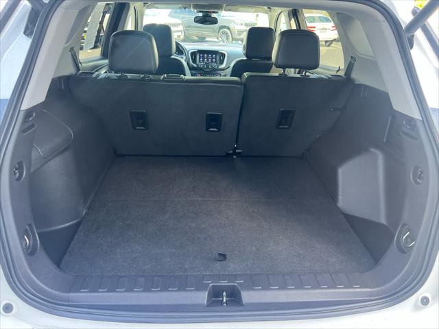 2024 GMC Terrain AWD SLT