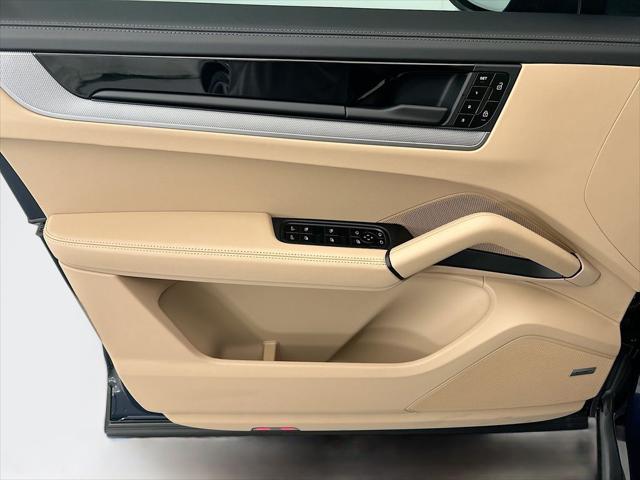 2026 Porsche Cayenne Unknown
