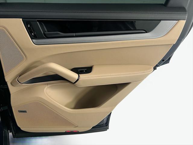 2026 Porsche Cayenne Unknown