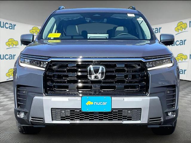 2026 Honda Pilot Touring Blackout