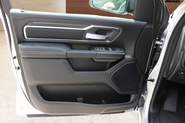 2026 Ram 1500 Lone Star Crew Cab 4x4 57 Box