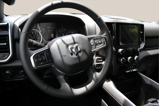 2026 Ram 1500 Lone Star Crew Cab 4x4 57 Box