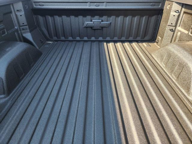 2026 Chevrolet Silverado 1500 4WD Crew Cab Short Bed RST
