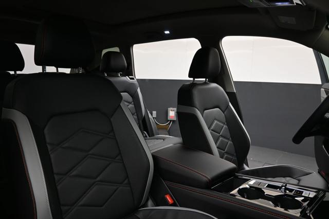2026 Volkswagen Atlas Peak Edition
