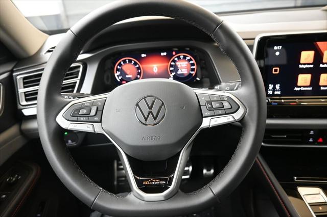 2026 Volkswagen Atlas Peak Edition