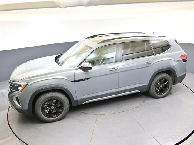 2026 Volkswagen Atlas Peak Edition