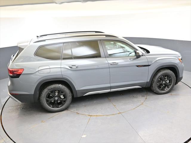 2026 Volkswagen Atlas Peak Edition