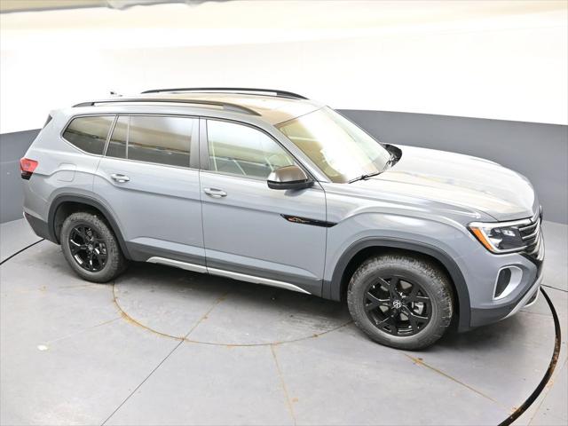 2026 Volkswagen Atlas Peak Edition