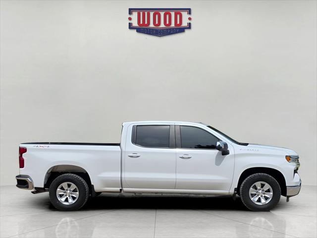 2022 Chevrolet Silverado 1500 4WD Crew Cab Standard Bed LT