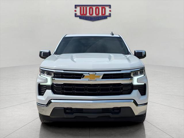 2022 Chevrolet Silverado 1500 4WD Crew Cab Standard Bed LT