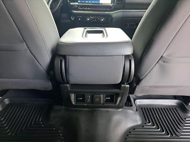 2022 Chevrolet Silverado 1500 4WD Crew Cab Standard Bed LT