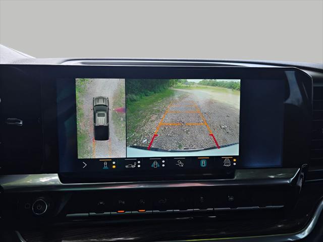 2022 Chevrolet Silverado 1500 4WD Crew Cab Standard Bed LT