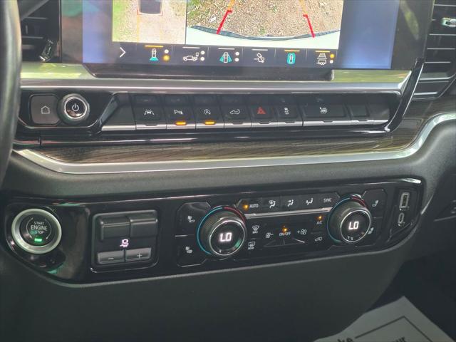 2022 Chevrolet Silverado 1500 4WD Crew Cab Standard Bed LT
