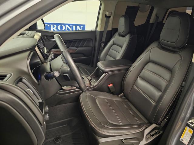 2022 GMC Canyon 4WD Crew Cab Short Box Denali