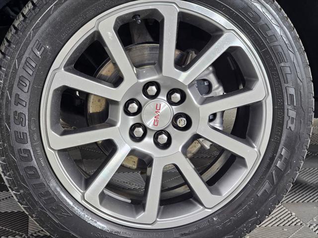 2022 GMC Canyon 4WD Crew Cab Short Box Denali