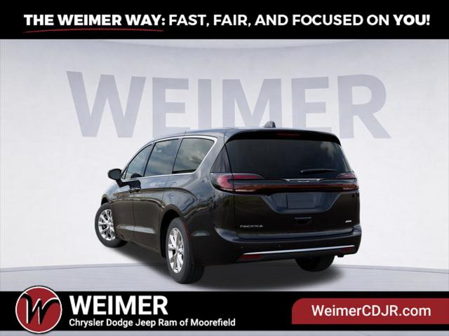 2027 Chrysler Pacifica PACIFICA SELECT AWD