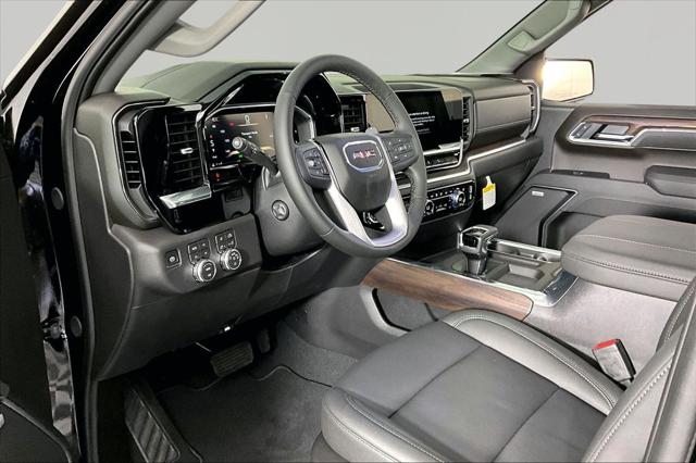 2026 GMC Sierra 1500 Crew Cab, Short Bed, SLT, 4WD