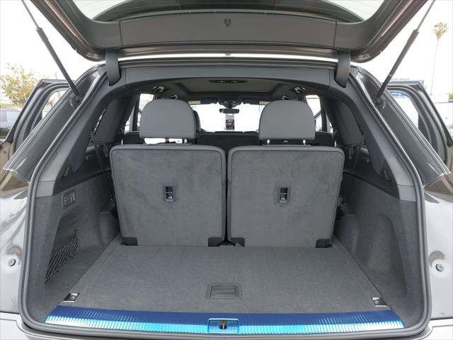 2026 Audi Q7 Premium Plus 45 TFSI quattro tiptronic