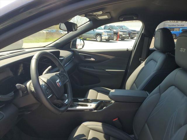2025 Buick NV Sport Touring FWD