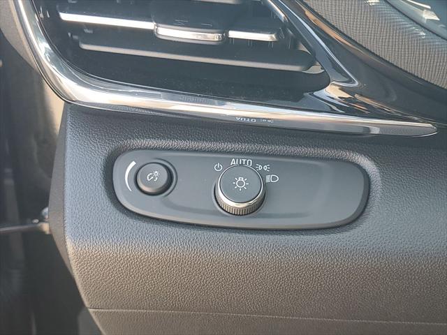 2025 Buick NV Sport Touring FWD